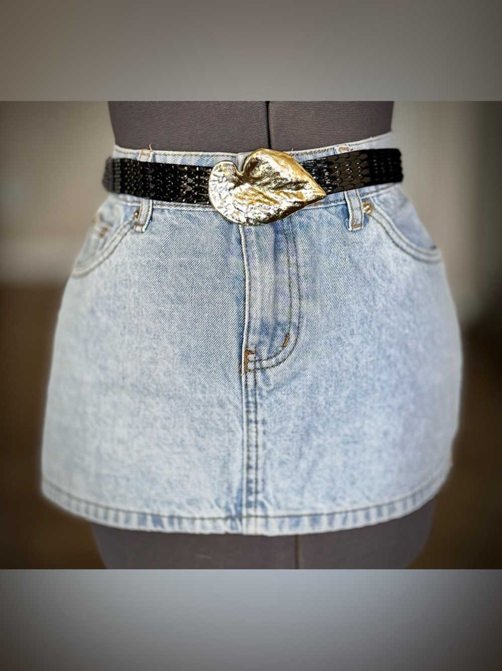 Unique Vintage Silver Leaf Black Chain Belt